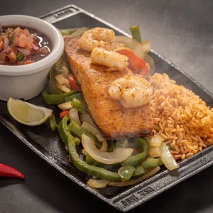 Blackened Salmon Fajitas at Chillado